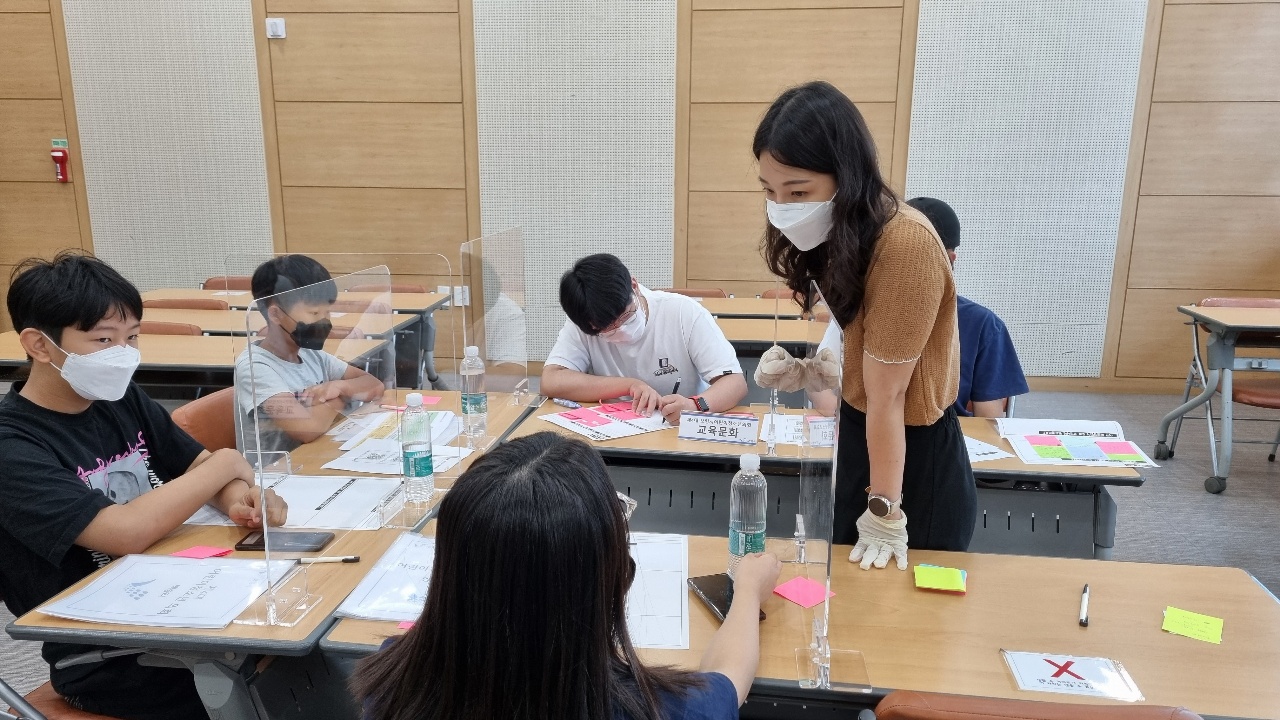 '청소년의회 활동사진' 게시글의 사진(2) '교육문화 분과 1.jpg'