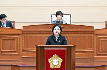서경옥 의원 5분발언(돌봄종사자 권익보호 및 처우개선 위한 제도 및 정책 뒷바침 필요)