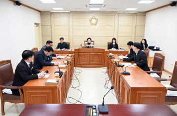 폐회중 의회운영위원회