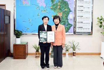 신규직원 임용장 수여