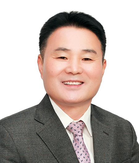 예산결산특별위원회 위원장 백영창 사진